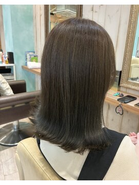 コトナ 越谷店 グレージュロブ