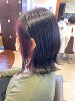 アルバ ヘアリゾート(ALBA)&nbsp;【門倉美帆】インナーカラー×外はね