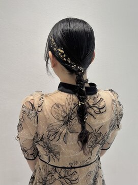 サヴォア(Savoir) お呼ばれヘア◎ピタッとタイトに編み下ろし