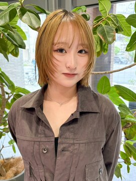 ノエ トトン(noe tton) レイヤー/ボブ/ショート/レイヤーカット/髪質改善/名駅a79