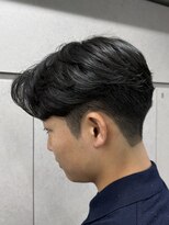 ニコ トウキョウ ロジック(nico TOKYO Logic)&nbsp;メンズセンターパートニュアンスパーマフェザーパーマ