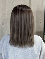 ラック(LUCK)&nbsp;バレイヤージュ/船橋/くすみベージュ/ハイライト/似合わせカット