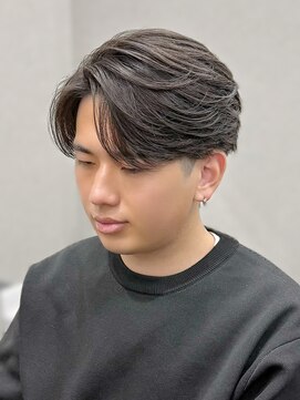 スラッシュ(SLASH) フェザーパーマ/ニュアンスパーマ/センターパート/姫路