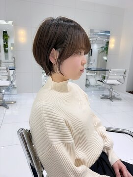 オーロ Costa西宮北口(ORO) 20代30代40代50代斜めバンググレージュカラーシルキーベージュ