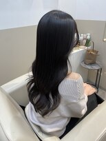 シュヴーブリヤン(cheveux brillants)&nbsp;「再現性100%の艶髪」縮毛矯正をしながら巻き髪も楽しめるロング