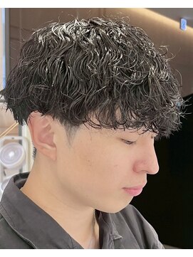 グロップ 町田(GLOP) 今っぽ無造作メンズ波巻きパーマ