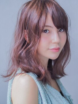 ヘアーループレル(Hair ruup Rell design works) ピンクグレージュカラーのミディアムスタイル