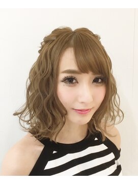 ヘアメイク エンカレッジ(HAIR MAKE encourage) ハーフアップ
