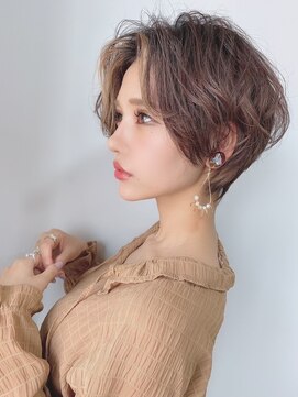 ルービック 京橋(Rubik's) 大人かわいい 小顔 ショートボブ デザインカラー 20代30代40代