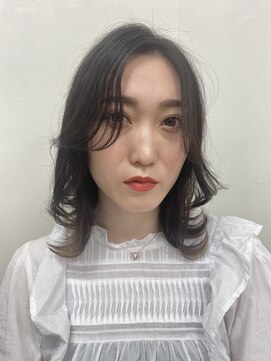 コレットヘア(Colette hair) 韓国スタイル　外ハネ　モテ髪