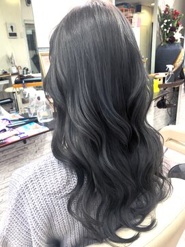 デザイナーズ ファクトリー(Designer's Factory) 外国人風グレージュ 韓国風巻き髪 ヨシンモリ風巻き髪