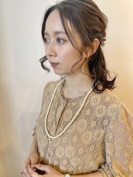 ピノリコ Hair&make pinorico 波ウェーブでつくるハーフアップ◎およばれアレンジ