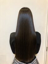 カミビト マヴィー(kamibito mavie)&nbsp;髪質改善／TOKIOトリートメント／酸性ストレート／暗髪／艶髪