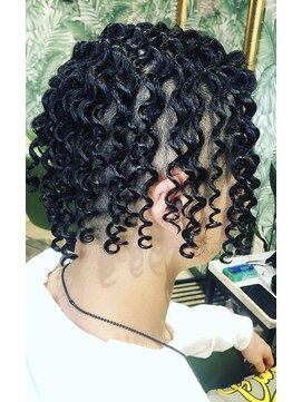 マドゥーズ ヘアショップ(Madoo's hair shop) ツイストスパイラル