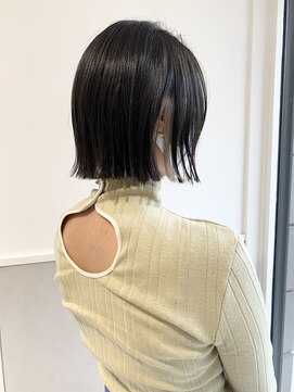 ペイジバイネオリーブ 吉祥寺店(Paige by Neolive) 20代30代40代切りっぱなしボブにイヤリングカラー