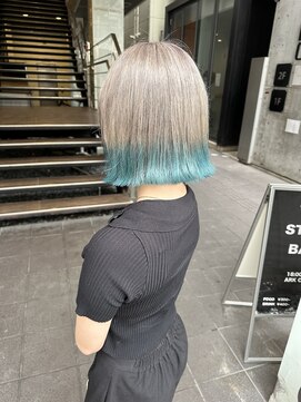 ロンド レア 天神大名店(Lond Le’a) ダブルカラーシルバーグレーターコイズケアブリーチ韓国ブルベ