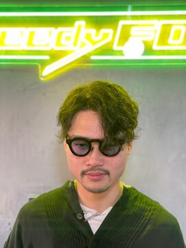 グリーディーフォックス 三軒茶屋(GreedyFOX) 波巻き/マッシュパーマ/ウルフ/ハイライト<理容室>三軒茶屋