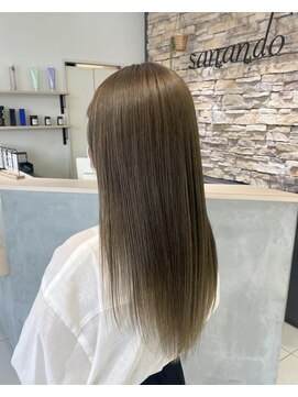 ケンジサナンド(KENJE Sanando) くすみベージュ