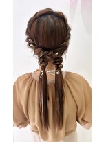 ブリエ(briller)&nbsp;TAKAKO style☆ストレートツイン編みおろし