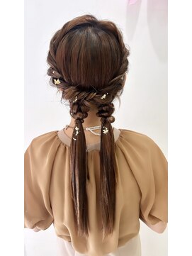 ブリエ(briller) TAKAKO style☆ストレートツイン編みおろし