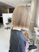 ラシク(racic)&nbsp;【racic】切りっぱなしブロンドボブ10代20代30代