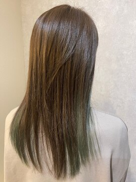 ウィスプ 赤羽店(wisp) 個性を引き立てるインナーカラー ブリーチオンカラー グリーン#3