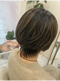 ショートボブ×ハイライト