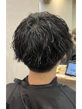 ロミバイリー(Romi by Lyee) 緩めスパイラルパーマ