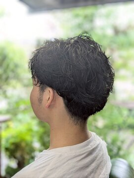 ナンバーエイト(number eight) 10代20代◇アイロンパーマ◇メンズカットメンズ髪型メンズヘア