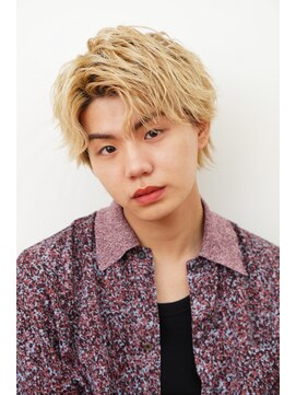 ルシードスタイルソレイユ(LUCIDO STYLE SOLEIL) 柔らか束感×無造作ブリーチショート