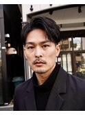 大人センター分けショート