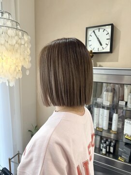 フィグバイアルテフィーチェ(fig by artefice) ぱつっとボブ