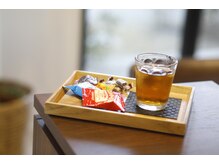 待ち時間にドリンクのサービス［小牧/髪質改善/縮毛矯正/髪質改善カラー/オージュア/ショート/MEN'S］