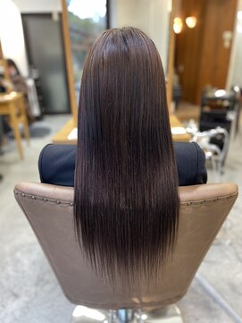 フツーロ 栄(FUTURO) ロングヘア　黒髪　プルエクステ　エクステ