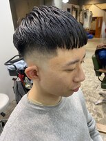 ヘアーラボ ハチ(HAIR LABO HACHI)&nbsp;フェードカット　バーバースタイル　クロップ