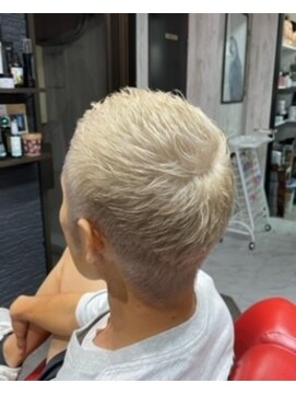 リッチアップ(RICH UP!) Wカラー、カット