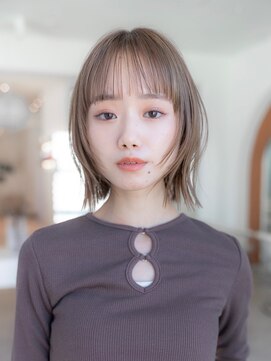 イオ 本厚木(io) レイヤーボブハッシュカットワイドバング似合わせイメチェン