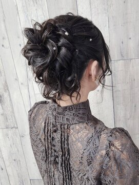 ラピスラズリ(Lapis Lazuli) アップスタイル　24 （ヘアセット専門店　下通　熊本）