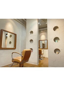 ゆったりとした時間が流れる癒しの空間で、周りを気にせず、自分だけの時間をお過ごし頂けます♪