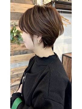 ヌニル(nunill) 大人美人ショートショートx白髪ぼかしxハイライトカラー