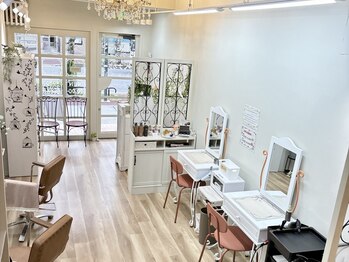 ララ(LaLa)の写真/【行徳駅徒歩3分】お仕事帰りやお買い物帰りにも通いやすい♪いつでも気軽に通えるのがうれしい☆