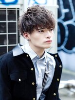 リップス レイ ギンザ(LIPPS Ray GINZA)&nbsp;癖毛パーマで魅せる【刈り上げマッシュ】