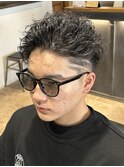 フェザーアップツイストスパイラルパーマ
