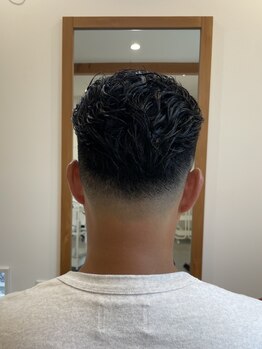 ネフカ(nefca)の写真/男性スタイリストが施術します◎ビジネス～カジュアルからONでもOFFでもキマるスタイルをご提供♪