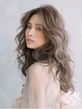 アルトリスト(Altruist Aging×HAIR&SPA) ★ダークアッシュ大人ガーリーボブ着物ミディアムレイヤーカット