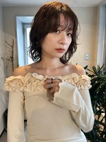 ユヌ(Une)&nbsp;kotaro wood brownとレイヤーボブ