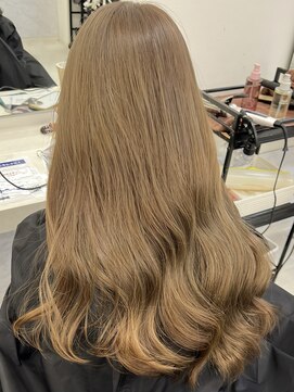 アイトーキョーエス 渋谷(AI TOKYO S) ブリーチなしダブルカラーヘーゼルベージュ透明感カラーレイヤー