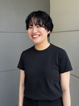 ヘアーアイストゥーレ(HAIR ICI TRE) カーリーパーマ癖毛風パーマニュアンスパーマくるくるパーマ