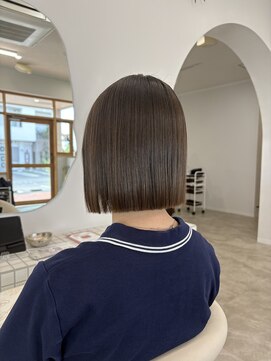 黒髪カタログ/クラゲヘアー/オリーブグレー/沖縄市