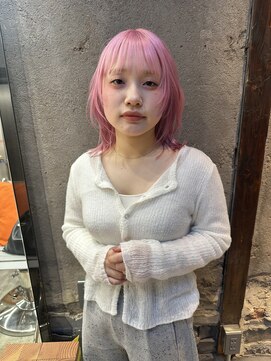 リリック(LYLICK) ピンクカラー